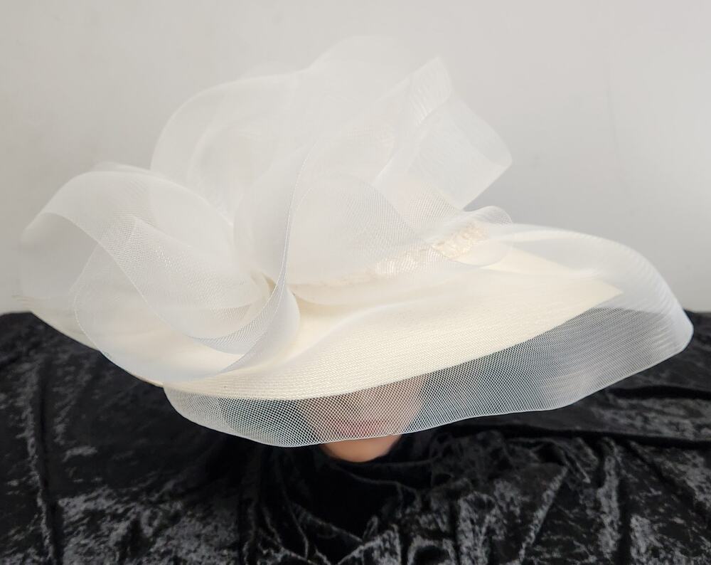 White/Cream Womens Couture Hat